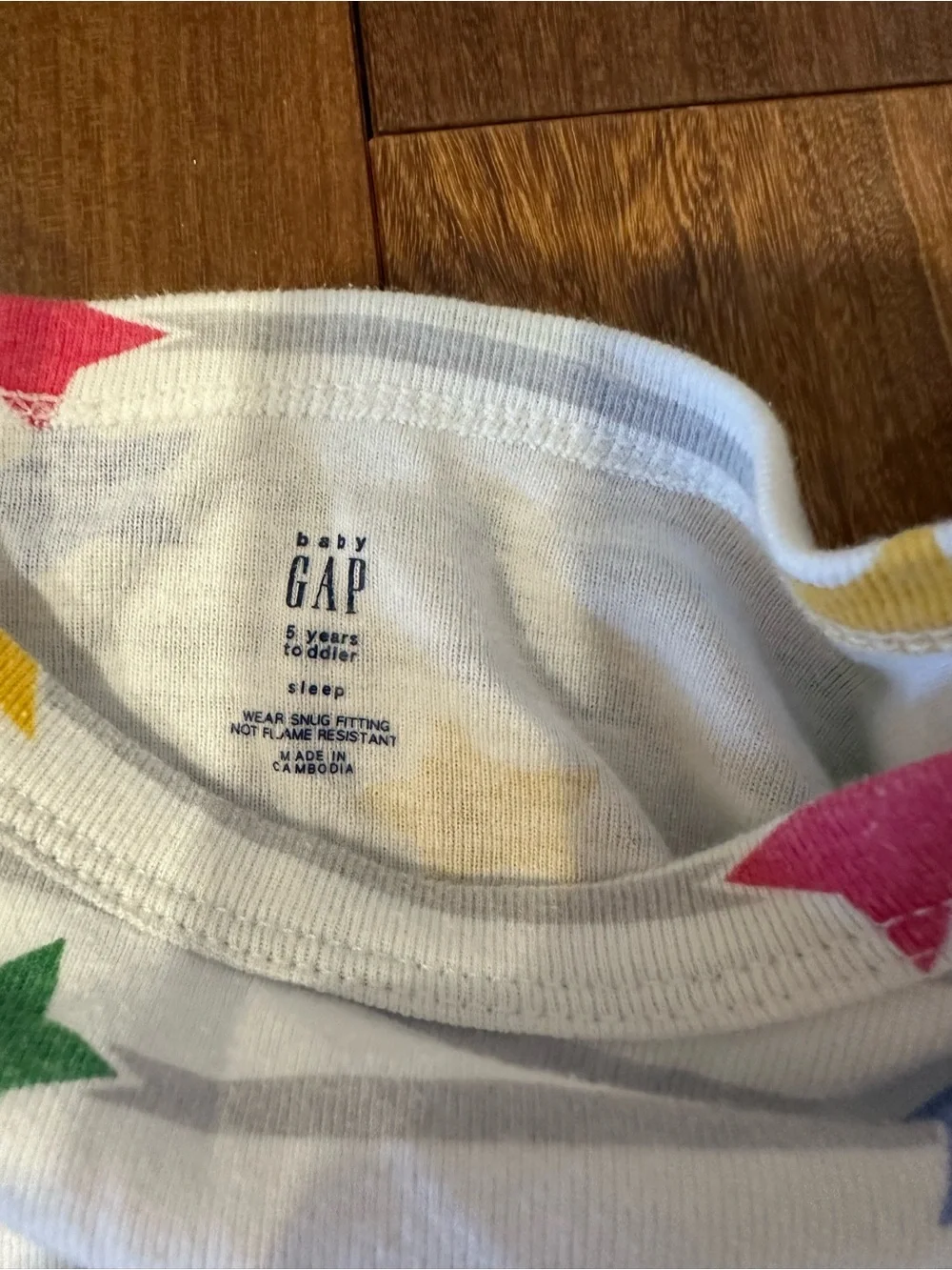 GAP White Short Sleeve Pajama Set with Multicolor Stars